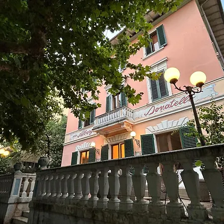 Casa Donatello 酒店 蒙特卡蒂尼泰尔梅